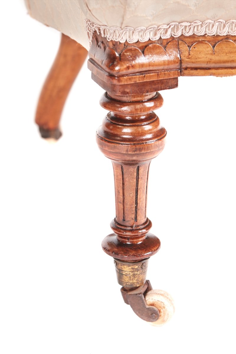 Victorian Carved Walnut Ladies Chair - Image 2